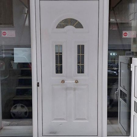 아테네 Elegant & Charming Apt. In The Hilton Area 아파트 외부 사진