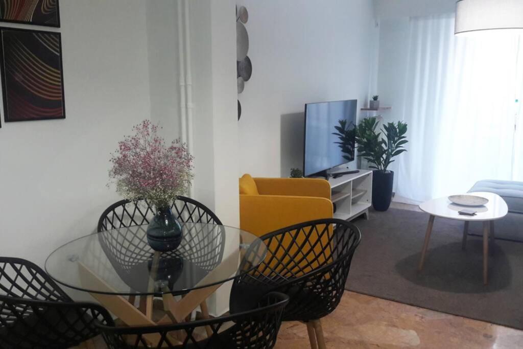 아테네 Elegant & Charming Apt. In The Hilton Area 아파트 외부 사진
